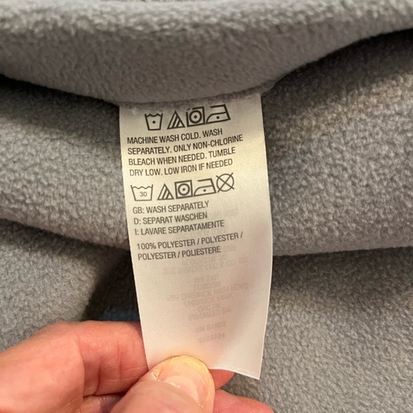 Susan Graver Weekend Reversible Polar Fleece & Sherpa Coat. Size XS - Picture 9 of 13